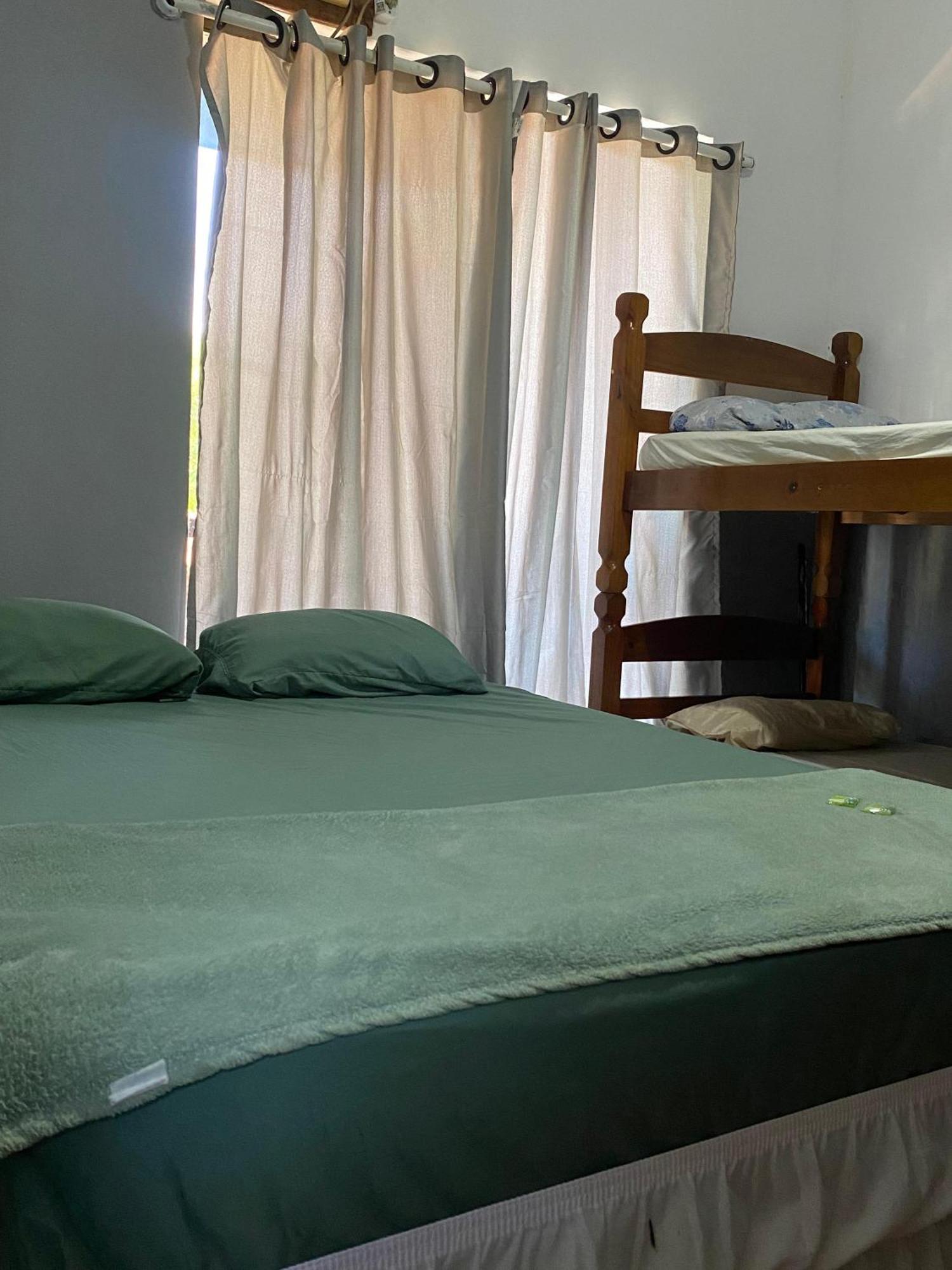 Quarto Quádruplo com Banheiro Compartilhado