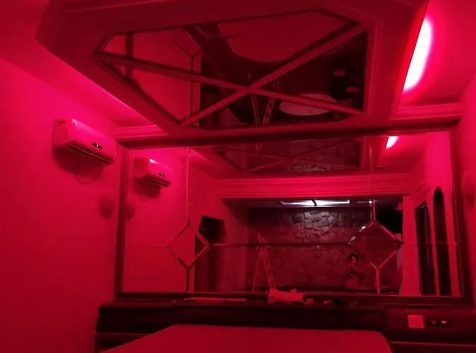 Hotel: Champion Motel