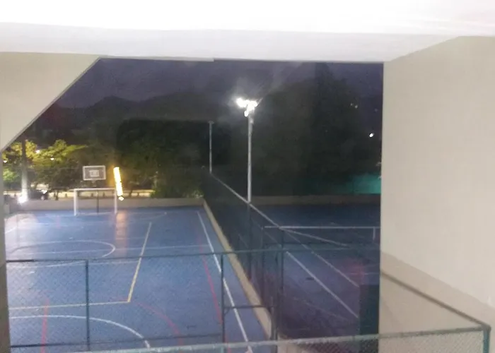 Hotel com pingue-pongue: Barra Palace Hotel Residencia