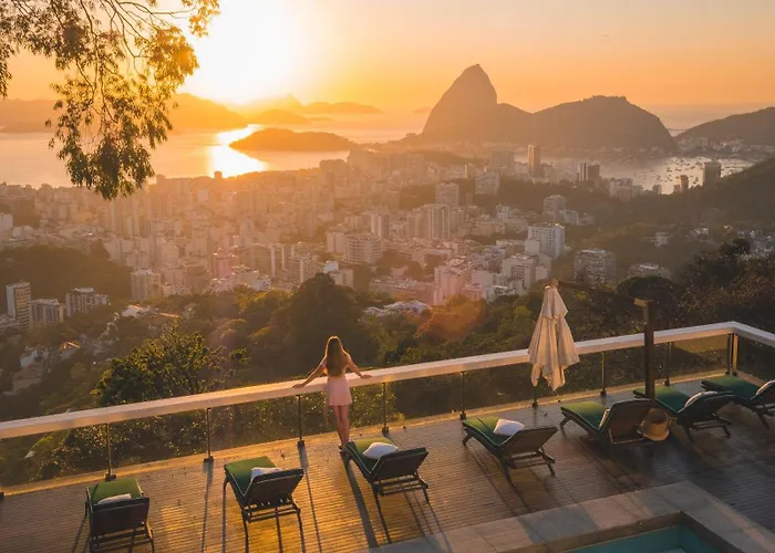 Luxury hotel only: Vila Santa Teresa