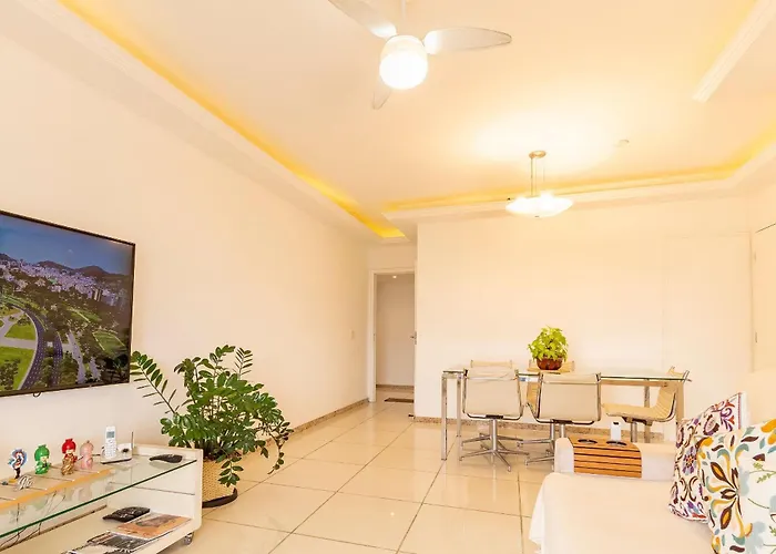 Condomínio Four Seasons Residence Service