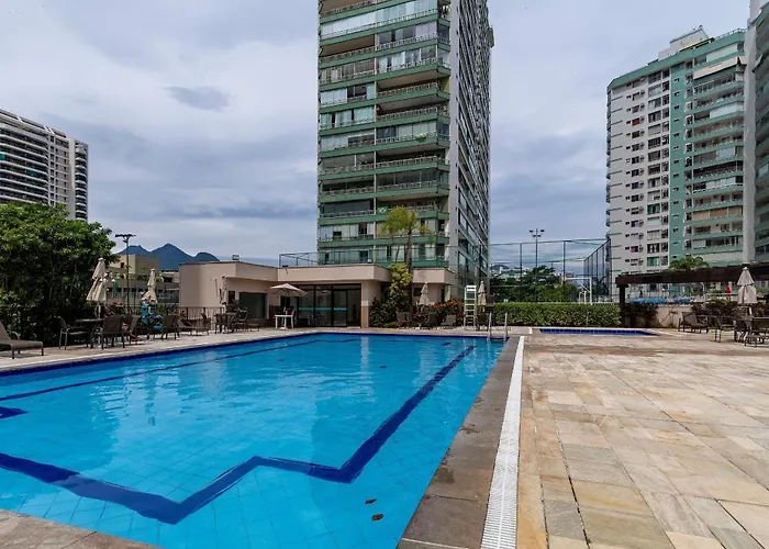 Condomínio Four Seasons Residence Service